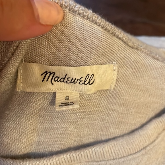 Madewell buttery soft t-shirt in beige - Picture 3 of 4